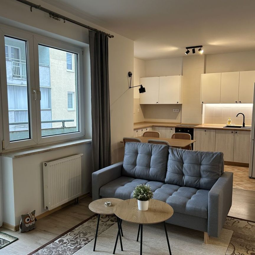 Do wynajęcia kawalerka po generalnym remoncie. - Фото 1