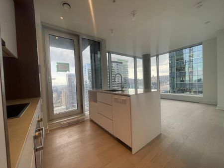 Appartement - 3110-1020 Rue de la Montagne - Photo 3