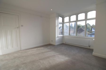 3 bedroom detached house to rent - Photo 3