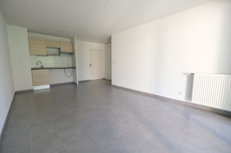 Apartment - Photo 3