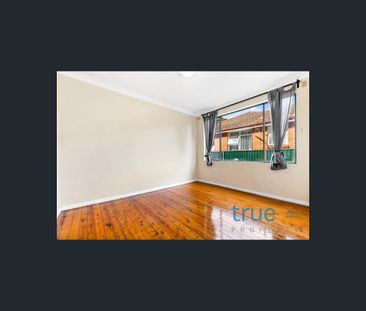 3/43A Grand Avenue, Westmead, NSW 2145 - Photo 3