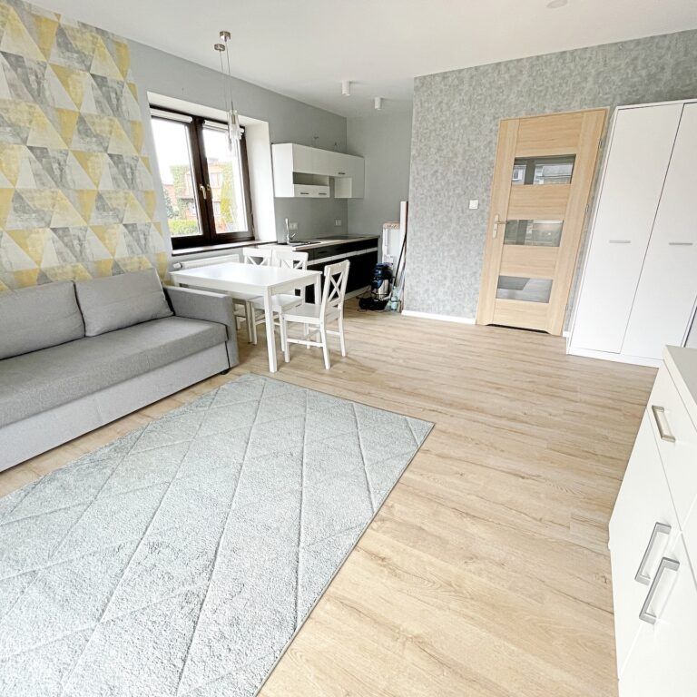 Do wynajęcia kawalerka 25,2 m2 na os. Zagorzynek w Kaliszu - Zdjęcie 1
