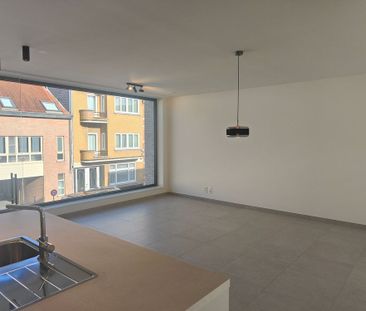 Nieuwbouwappartement met 2 slaapkamer en balkon te Sint-Kruis. - Photo 6