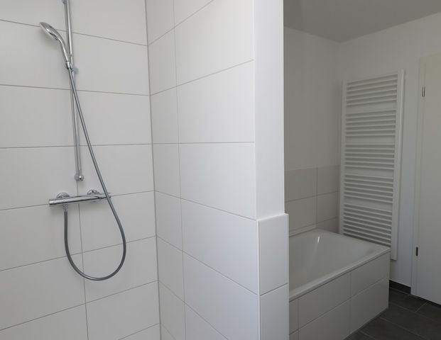 Ein Zuhause zum Wachsen – Großzügige Familienwohnung unterm Dach! - Foto 1