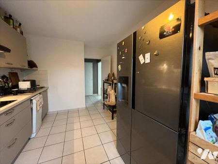 APPARTEMENT - LE RHEU - Photo 3