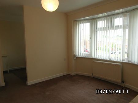 1 Bedroom Flat Prinn Place, Sunniside - Photo 2