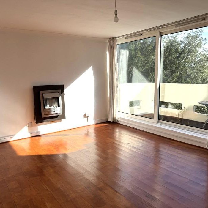 3 bedroom ground floor maisonette to rent - Photo 1