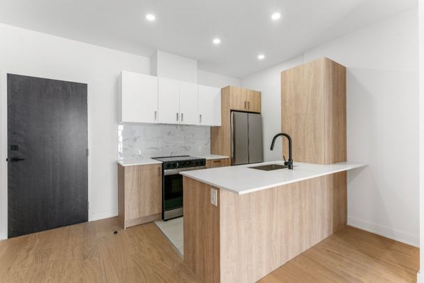 Montréal (Saint-Laurent) (Saint-Laurent Ouest) - Photo 1