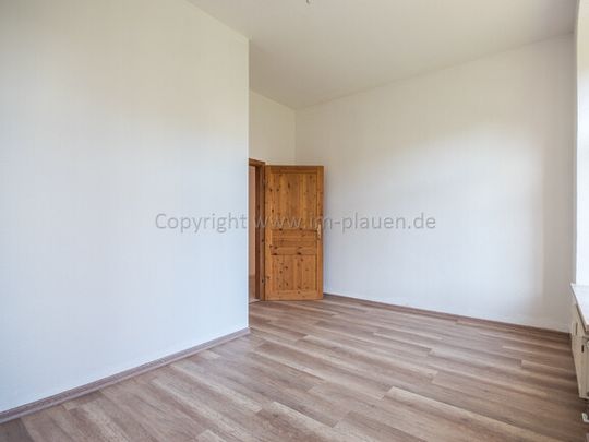 Familienwohnung mit Balkon - 3 Raumwohnung zur Miete in Plauen - Badewanne - Nähe Karl-Marx-Schule - Foto 1