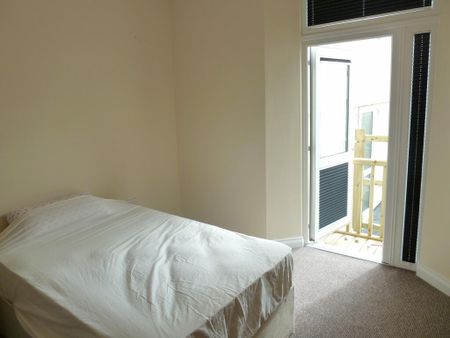 182 Exeter Street - Photo 4