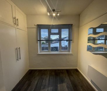 2 bedroom maisonette to rent - Photo 4