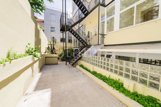 Apartamento T4 em Lisboa - Photo 1