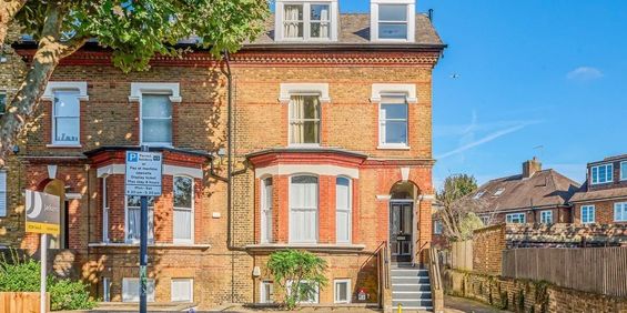 St. James Terrace, SW12 8HJ, London - Photo 3