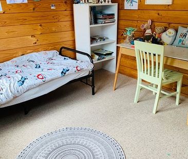 Beach Haven sunny warm family home 3beds 1bath - Photo 4