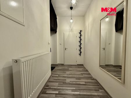 Pronájem, Byt 1+kk, 44 m², Ostrava, Zámecká - Photo 3