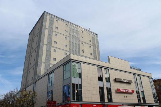 1 bedroom flat to rent - Photo 1