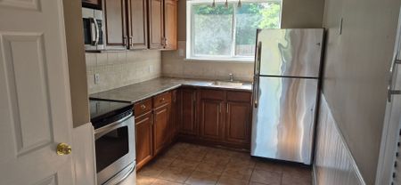 For Lease - 88 Vista Boulevard, Mississauga, Ontario - Photo 5