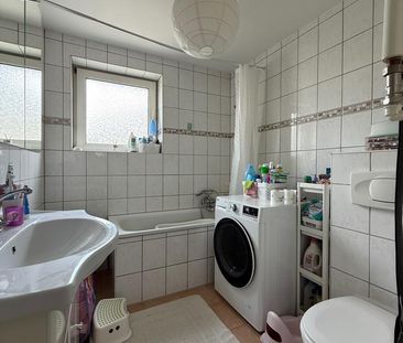 Helle 4-Zimmer-Wohnung mit Wintergarten im Herzen von Remscheid - Foto 1