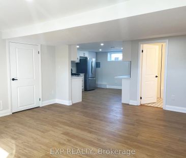 533 Carman Court #Lower - Photo 5