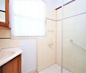 Charming 3 bedroom home. - Photo 4