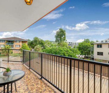 “SPACIOUS - LOCATED PERFECTLY” - Photo 1