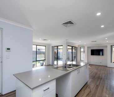 Welcome to your Modern, Spacious Home! - Photo 6