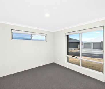 Your new home awaits - Photo 1