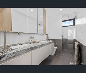 5/573 Glenferrie Road, Hawthorn, Vic 3122 - Photo 3