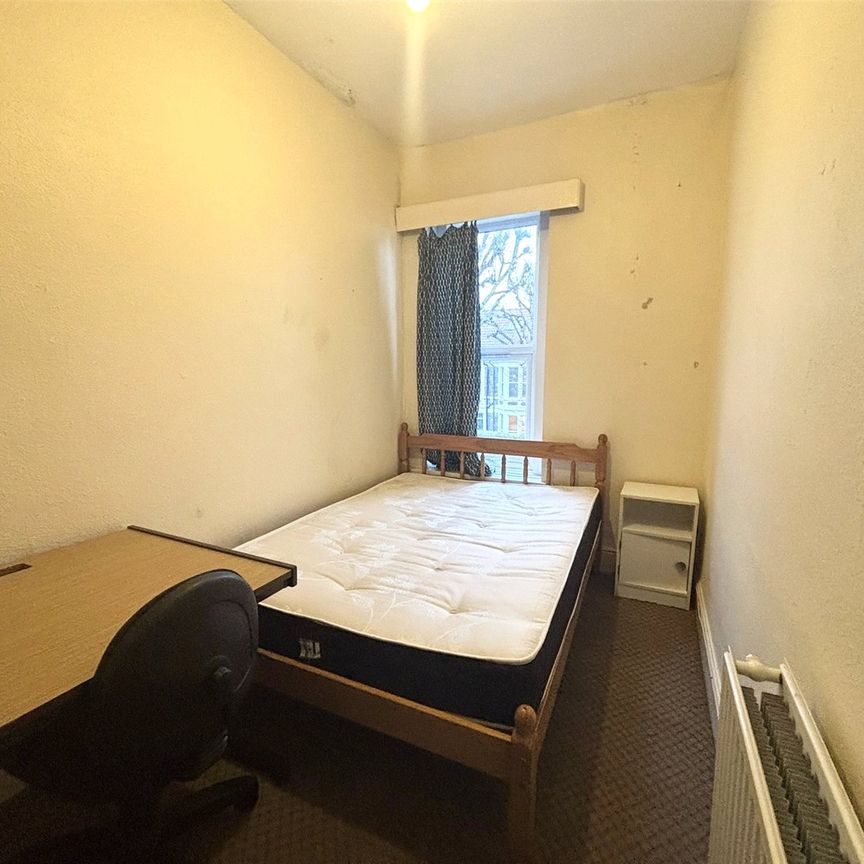 6 bedroom house to rent - Photo 1