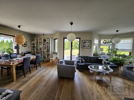 Dom wolnostojący w doskonałej lokalizacji - Zdjęcie 5