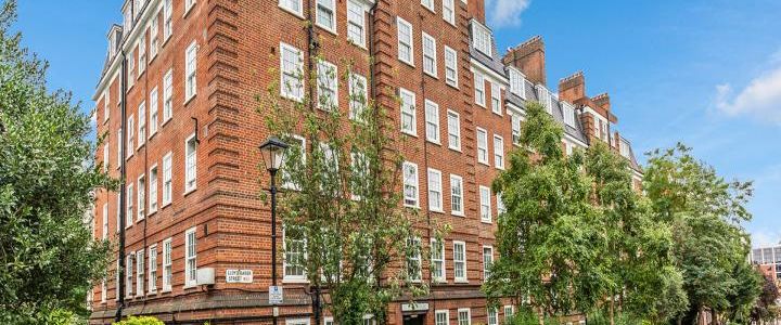 One bedroom flat located in the vicinity of Bloomsbury and Clerkenwell - Photo 1