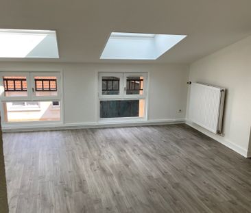 CHARLIEU RUE A.FARINET T3 60M² - Photo 3