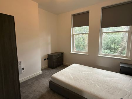 2 bedroom apartment to rent Park Terrace, Liverpool, L22 - Photo 2