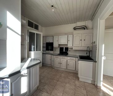 Location Appartement 4 pièces 74m² CHAMBERY 73000 - Photo 6