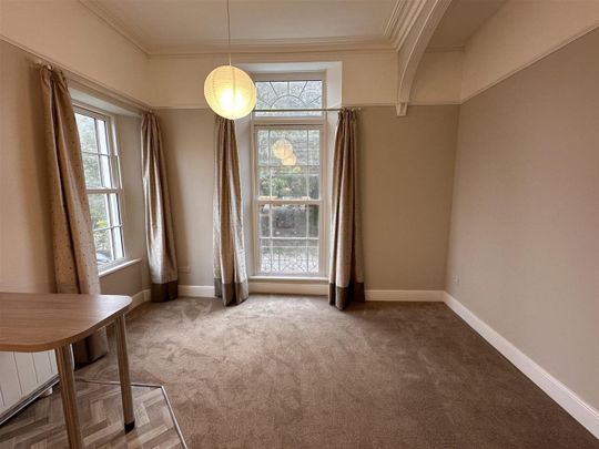 Upper Kewstoke Road, Weston-Super-Mare - Photo 1