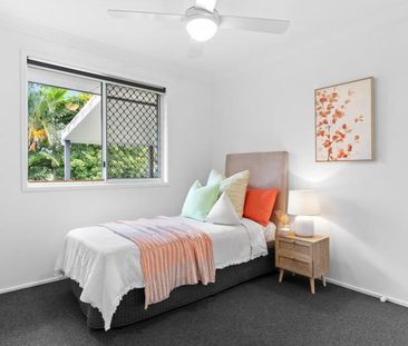 4 BEDROOM HOME PLUS STUDY - Photo 3