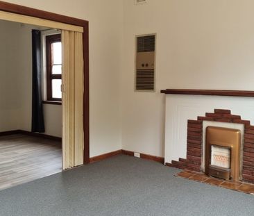 3 BEDROOM CHARACTER HOME - Photo 1