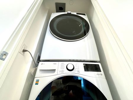 For Lease - 395 Square One Drive Unit# 709, Mississauga, Ontario - Photo 4