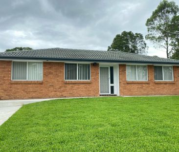 19 Borrowdale Way, Cranebrook NSW - Photo 3