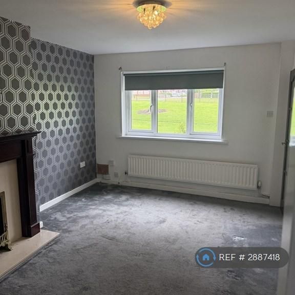 2 bedroom semi-detached house to rent - Photo 1