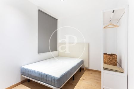 Apartment for Rent on Passeig Sant Joan - Photo 3