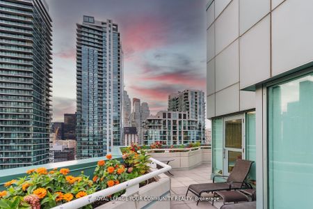 For Lease - 10 Queens Quay Unit# 2402, Toronto, Ontario - Photo 5