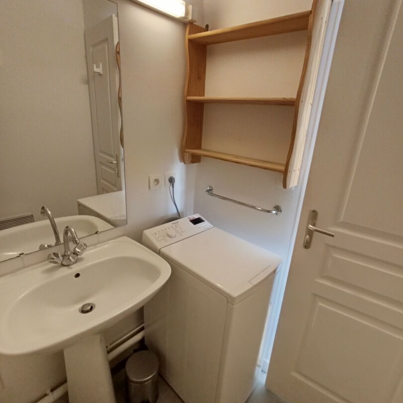 Location Appartement 1 pièce 14m² - Photo 1