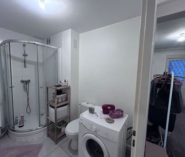 Location Appartement 1 pièce 43m² - Photo 5