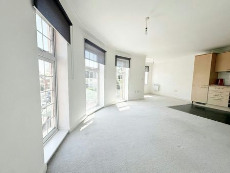 Flat to rent on - Photo 4