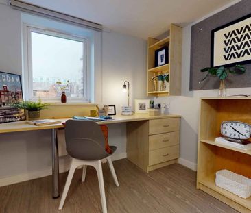 Silver En Suite - Photo 6