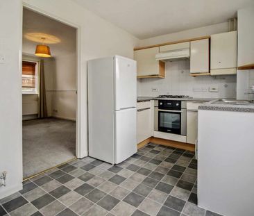 Mallard Close, Swindon, Swindon, SN3 - Photo 3