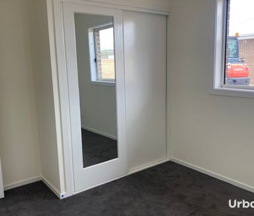 Four Bedroom Family Home - Photo 5