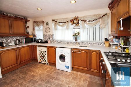 Foxcroft Drive, Brighouse, West Yorkshire, HD6 - Photo 5