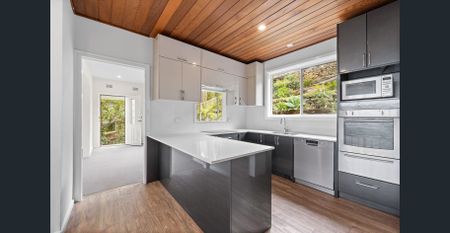 Family Home in Clontarf Inspect Sat 12.45pm - Photo 3